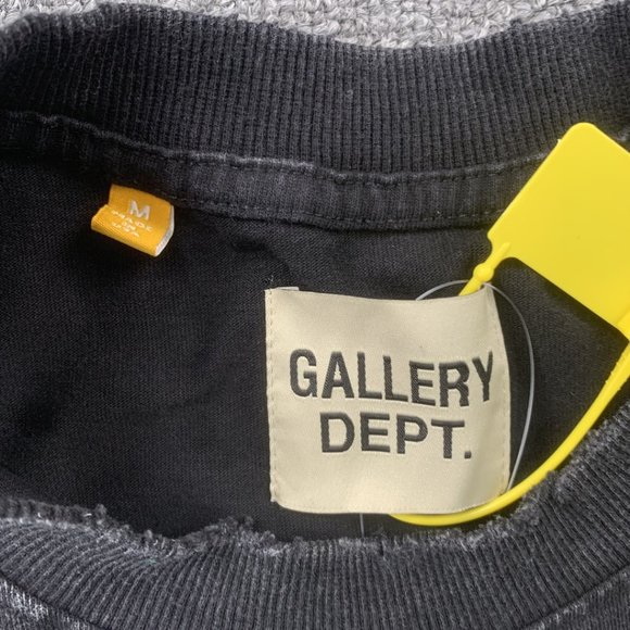 Gallery Gray Short Sleeve Letter Graffiti Print - Picture 9 of 12